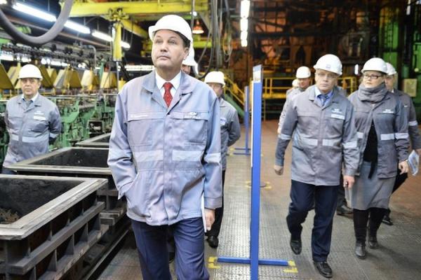 Продажи автомобилей с пробегом в июле упали на 19%, в лидерах — Lada